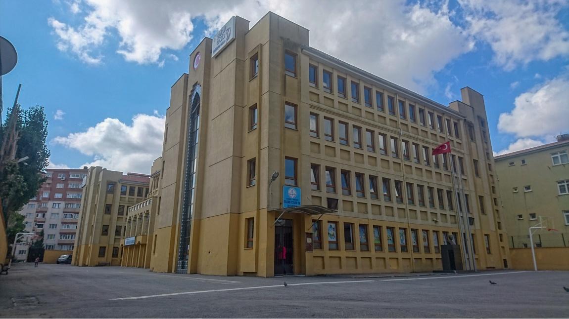 Selçuk Ecza 50. Yıl Ortaokulu İSTANBUL ÜMRANİYE