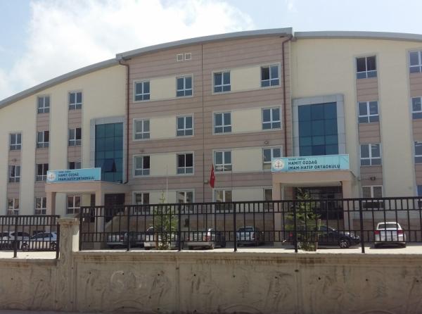 Hamit ÖZDAĞ İmam Hatip Ortaokulu KOCAELİ DERİNCE
