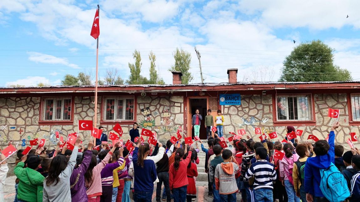 Bahçe İlkokulu MUŞ MERKEZ