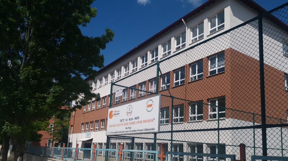 Şehit Adem Canpolat Ortaokulu YOZGAT KADIŞEHRİ