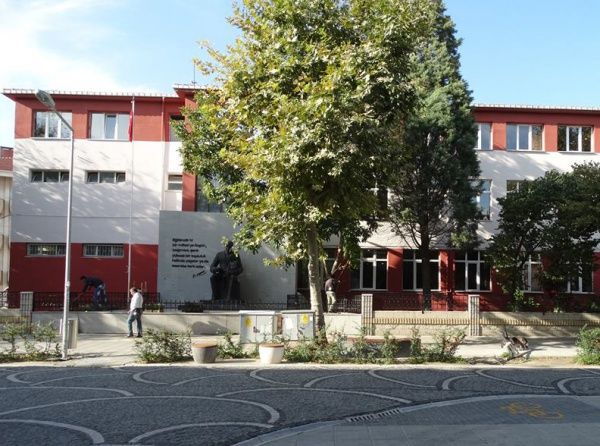 Emrullah Efendi Ortaokulu KIRKLARELİ LÜLEBURGAZ