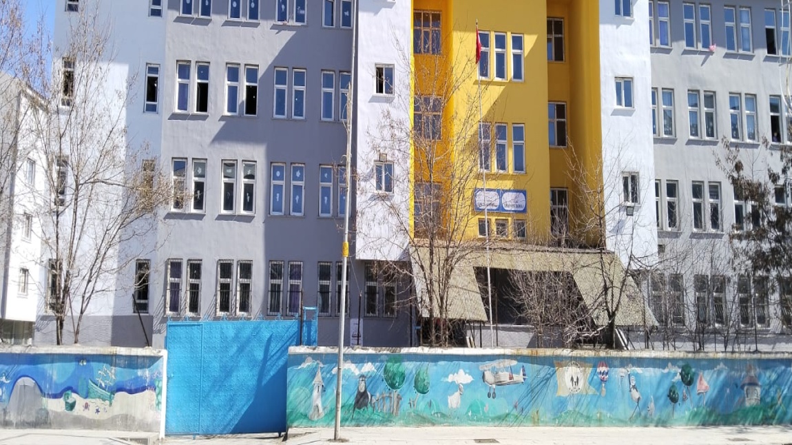 Turgut Özal İlkokulu MUŞ BULANIK