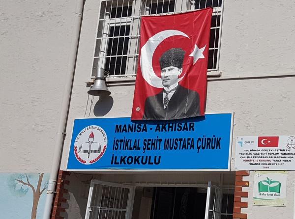 İstiklâl Şehit Mustafa Çürük İlkokulu MANİSA AKHİSAR