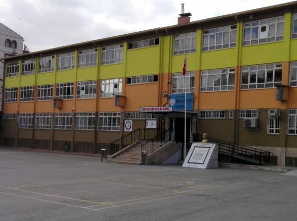 İhsan Özkaşıkcı İlkokulu KONYA MERAM