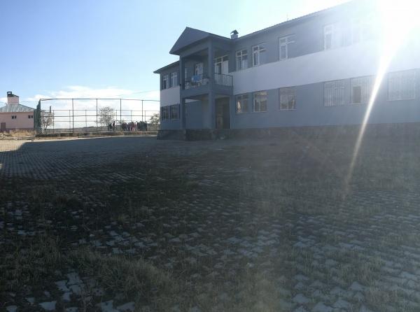 Yokuşbaşı İlkokulu MUŞ BULANIK