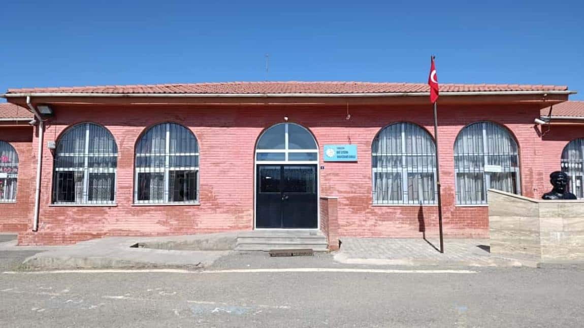 Şehit Üsteğmen Hakan Özkaner İlkokulu IĞDIR TUZLUCA