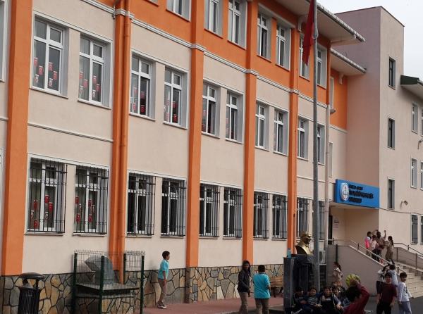 İstanbul Ticaret Odası Yeniköy Mehmetçik Ortaokulu İSTANBUL SARIYER