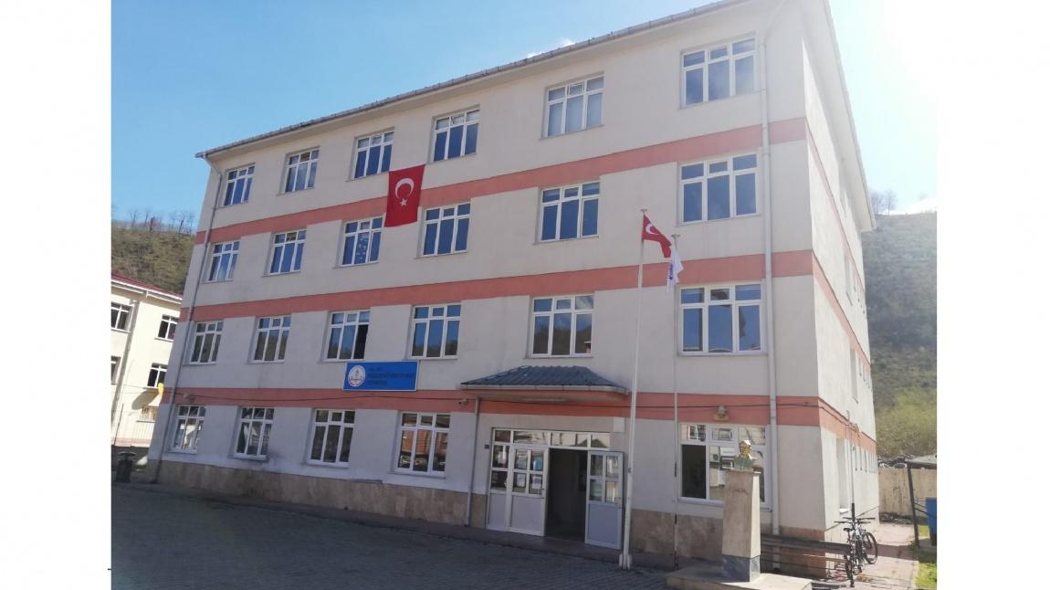 İkizce Şehit Hüseyin Akar Ortaokulu ORDU İKİZCE