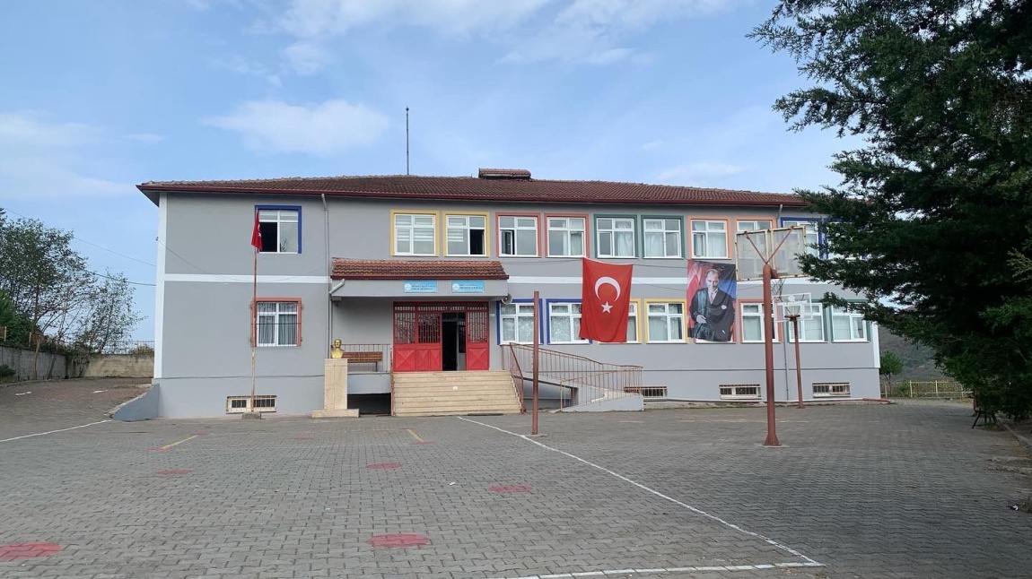 Ortaköy Şehit Yüksel Çağlar Ortaokulu ORDU ÇATALPINAR