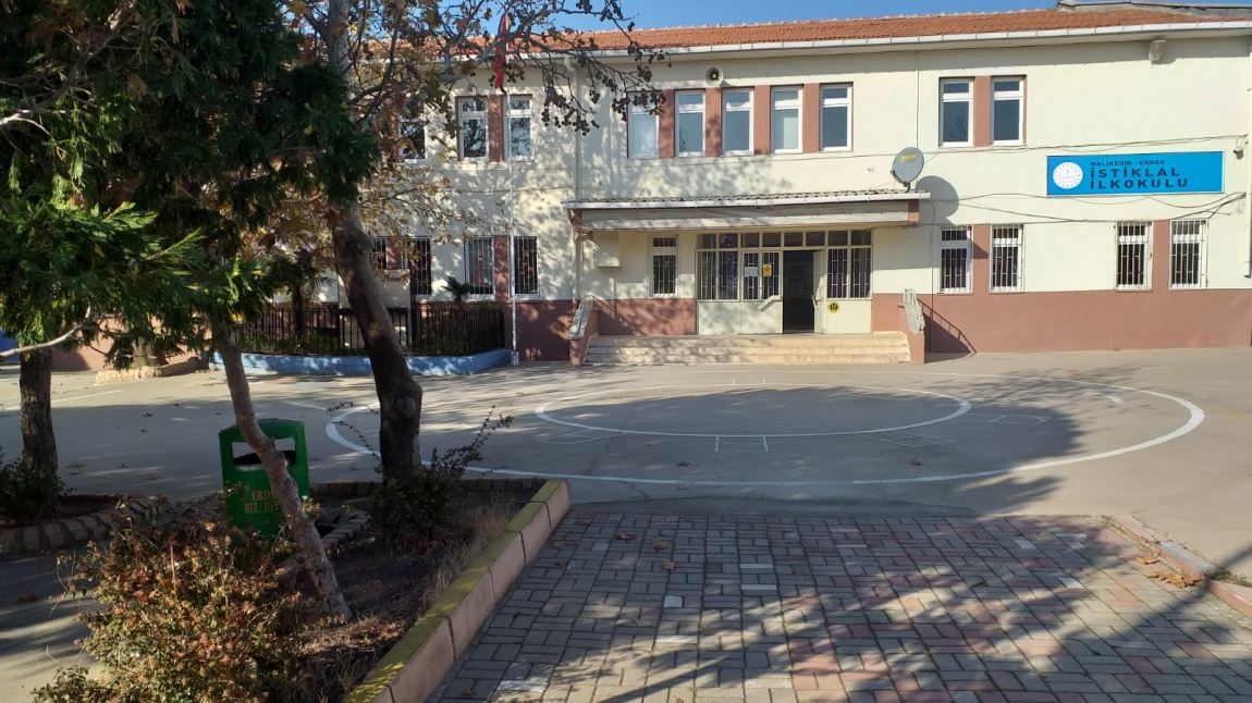 İstiklal İlkokulu BALIKESİR ERDEK