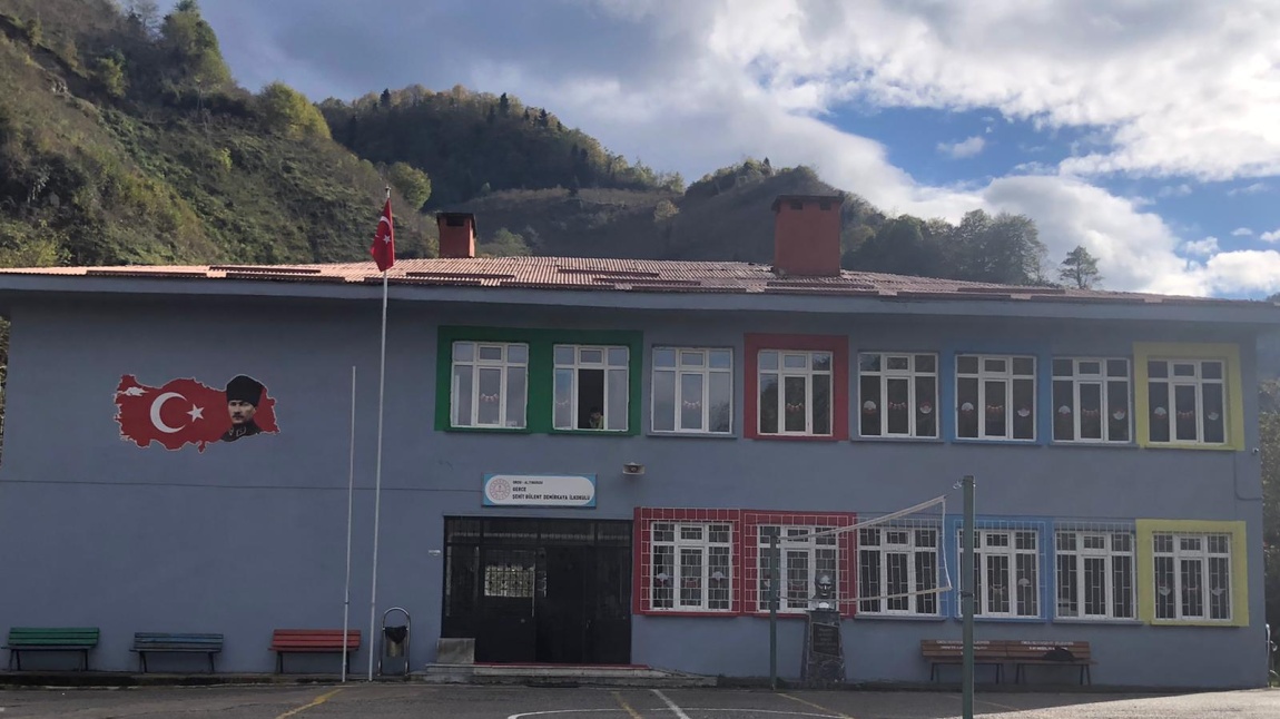 Gerce Şehit Bülent Demirkaya İlkokulu ORDU ALTINORDU