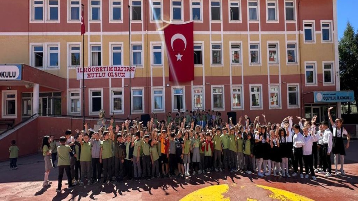 Sadullah Özer İlkokulu BALIKESİR DURSUNBEY