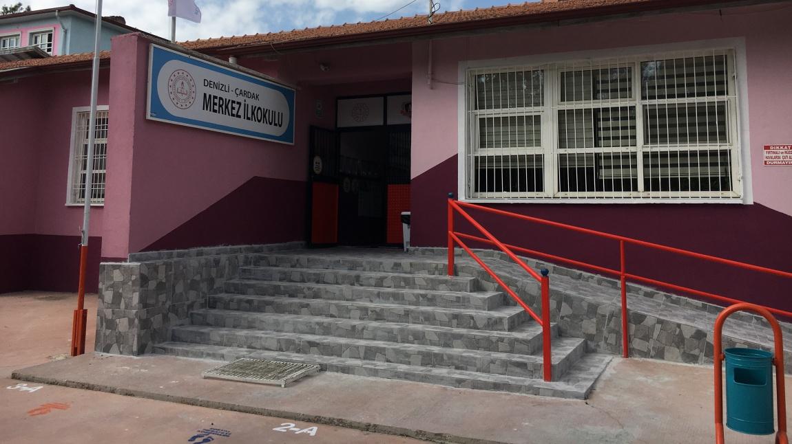 Merkez İlkokulu DENİZLİ ÇARDAK
