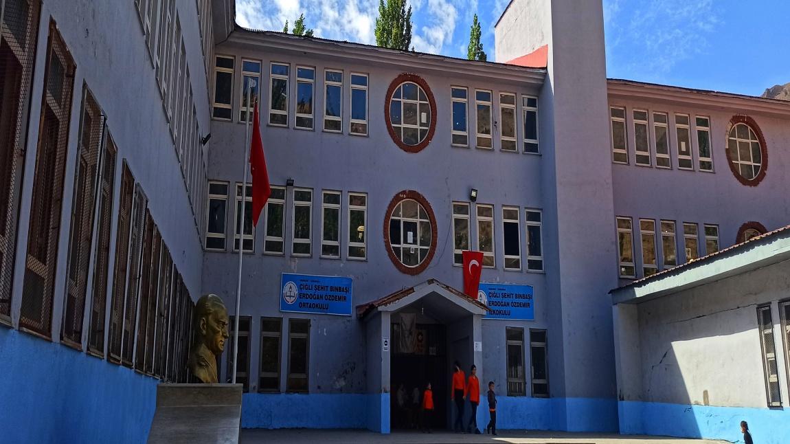 Çığlı Köyü Şehit Binbaşı Erdoğan Özdemir Ortaokulu HAKKARİ ÇUKURCA