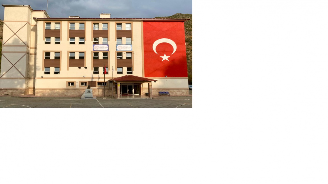 Sarıgöl Şehit Onbaşı Soner Ateşsaçan Ortaokulu ARTVİN YUSUFELİ