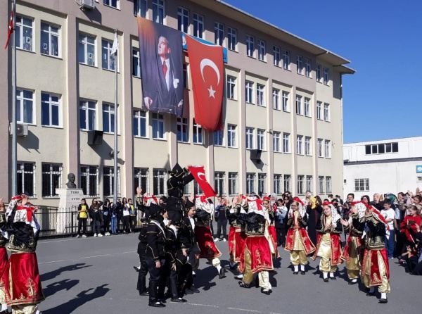 Behiye - Selim Pars Ortaokulu İSTANBUL KÜÇÜKÇEKMECE