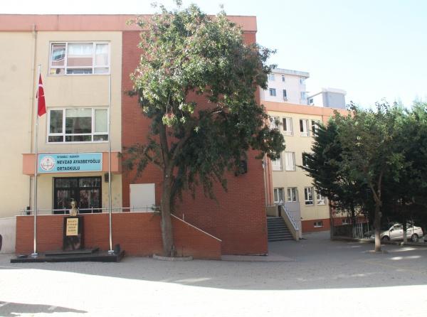 Nevzad Ayasbeyoğlu Ortaokulu İSTANBUL KADIKÖY