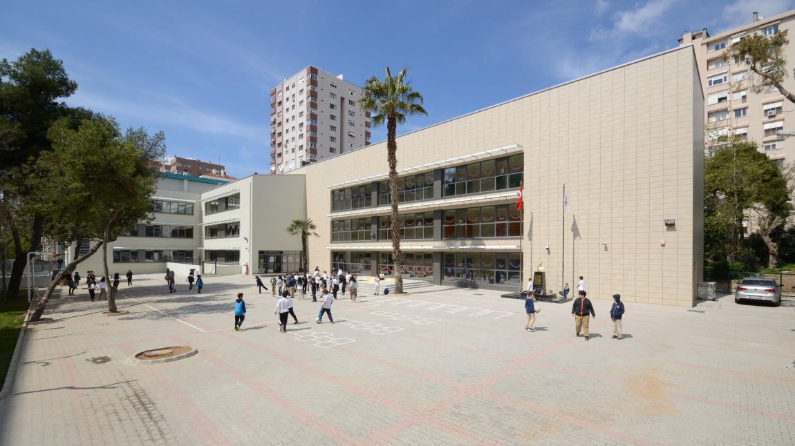 Melahat Şefizade Ortaokulu İSTANBUL KADIKÖY
