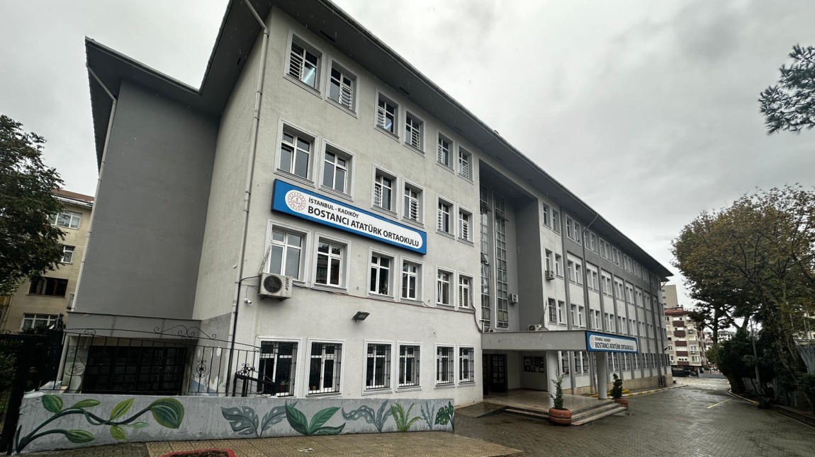Bostancı Atatürk Ortaokulu İSTANBUL KADIKÖY