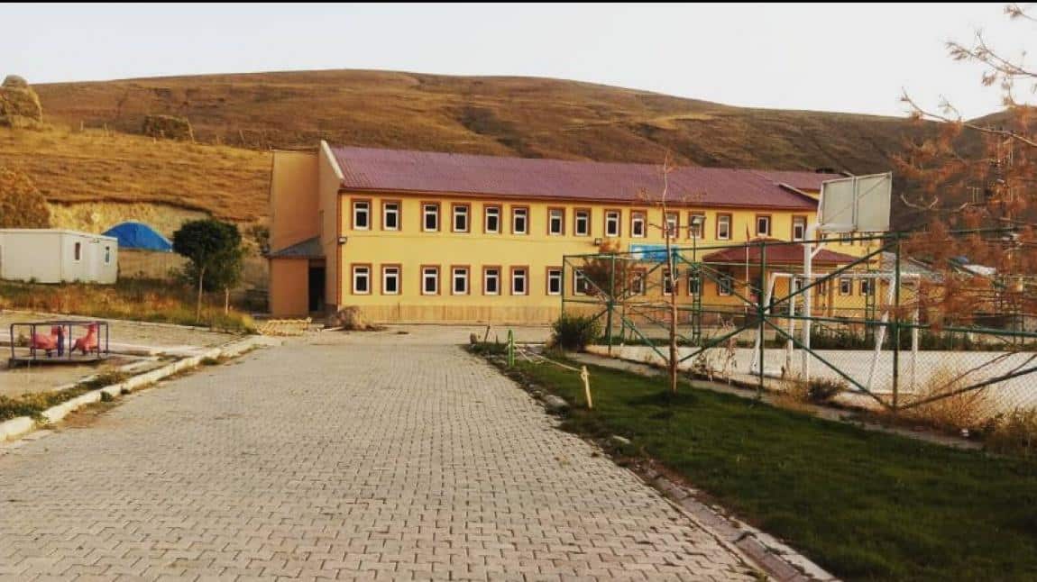 Osmanlı İlkokulu VAN ÇALDIRAN