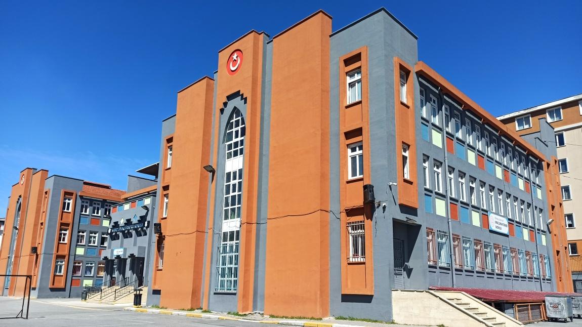 Kıraç Limak Türker İlkokulu İSTANBUL ESENYURT