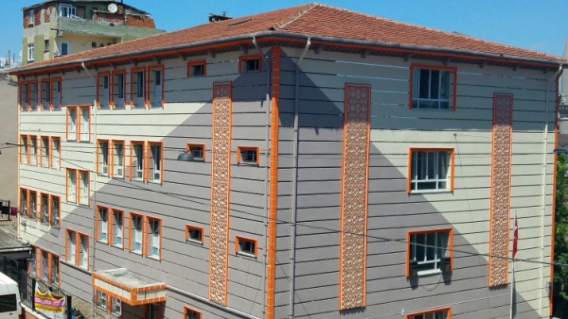 Dr İlhami Faydagör Ortaokulu İSTANBUL ESENLER