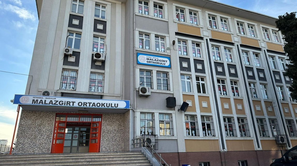 Malazgirt Ortaokulu İSTANBUL BAĞCILAR