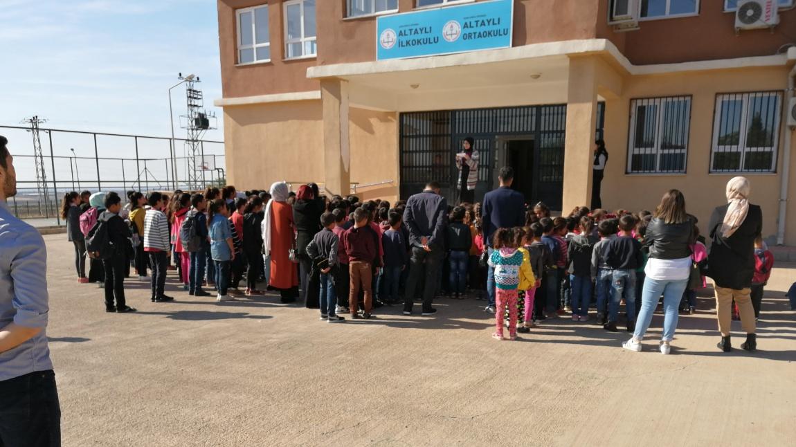 Altaylı İlkokulu ŞANLIURFA SİVEREK
