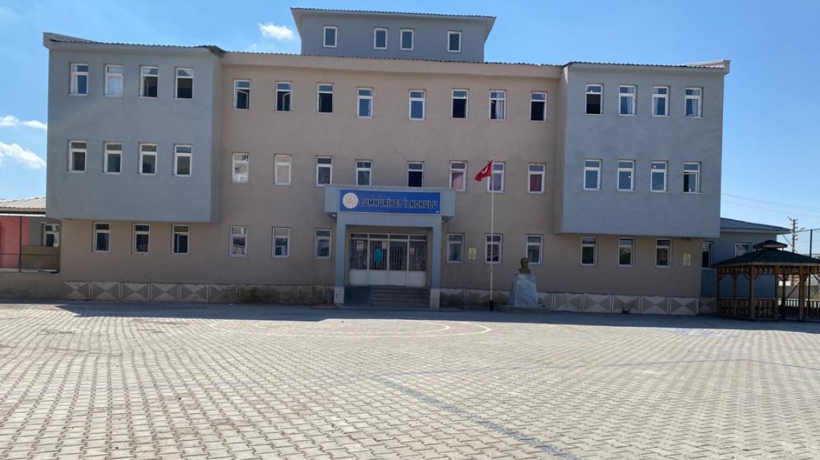 Cumhuriyet İlkokulu VAN MURADİYE