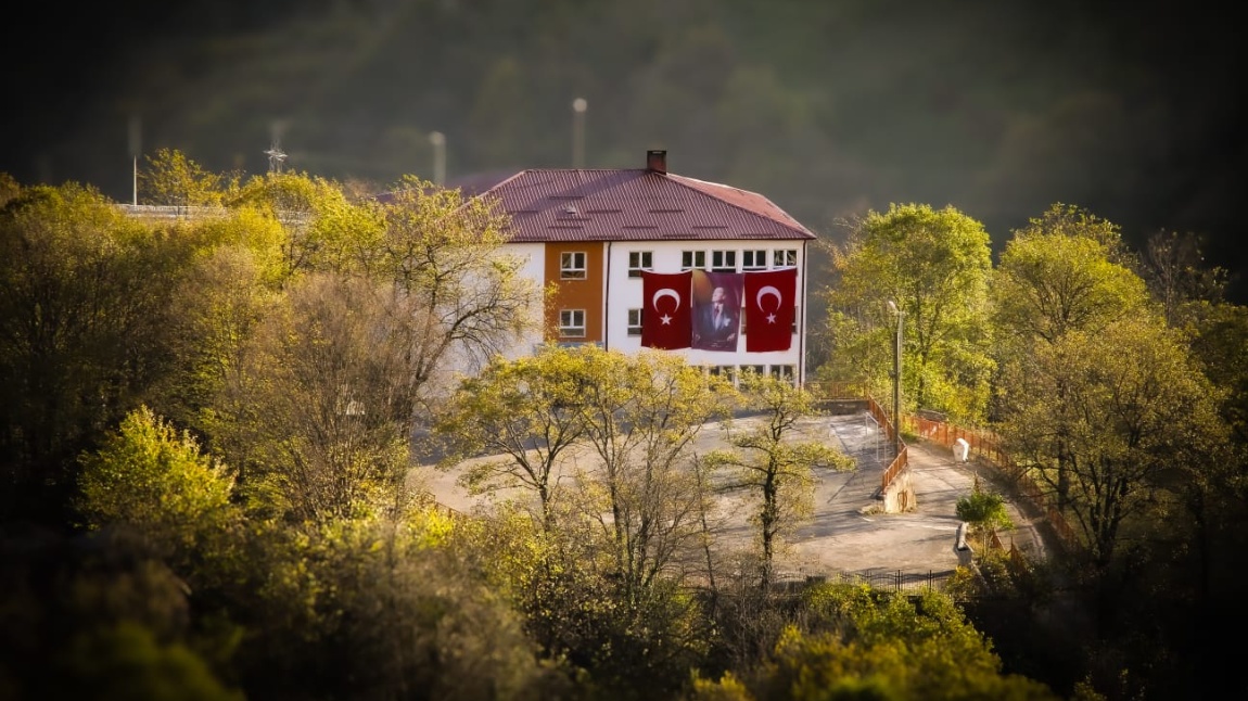 Başar Ortaokulu TRABZON MAÇKA