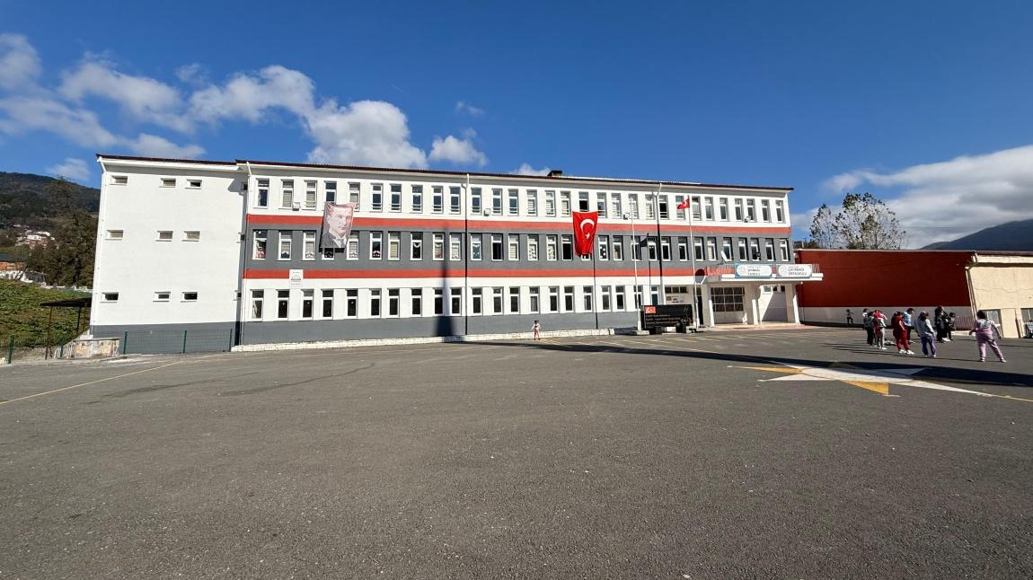 Çayırbağı Ortaokulu TRABZON DÜZKÖY
