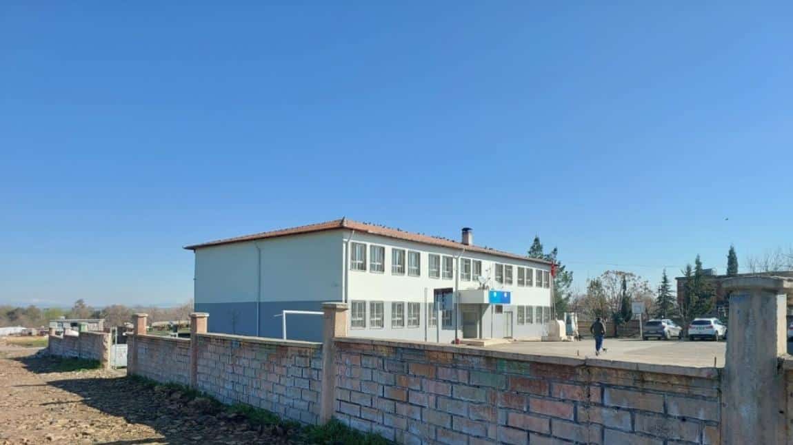 Güvenli İsmail Hakkı Bucak İlkokulu ŞANLIURFA SİVEREK