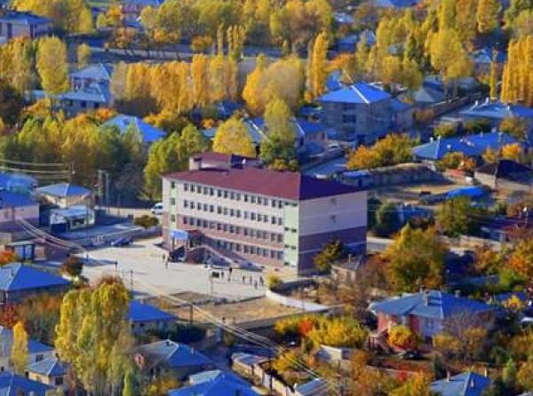 Yahya Kemal Beyatlı Ortaokulu VAN ERCİŞ