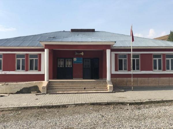 Beyarslan Ortaokulu VAN SARAY