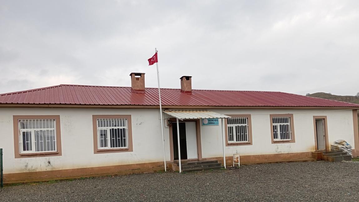 Uzunova Salkımlı İlkokulu DİYARBAKIR KULP