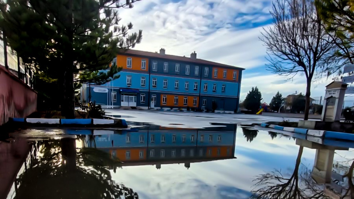 Fevzi Paşa Ortaokulu KONYA KARAPINAR