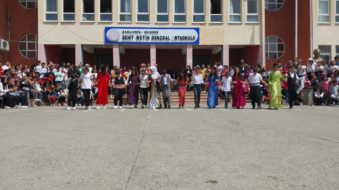 Şehit Metin Gençdal Ortaokulu ŞANLIURFA SİVEREK