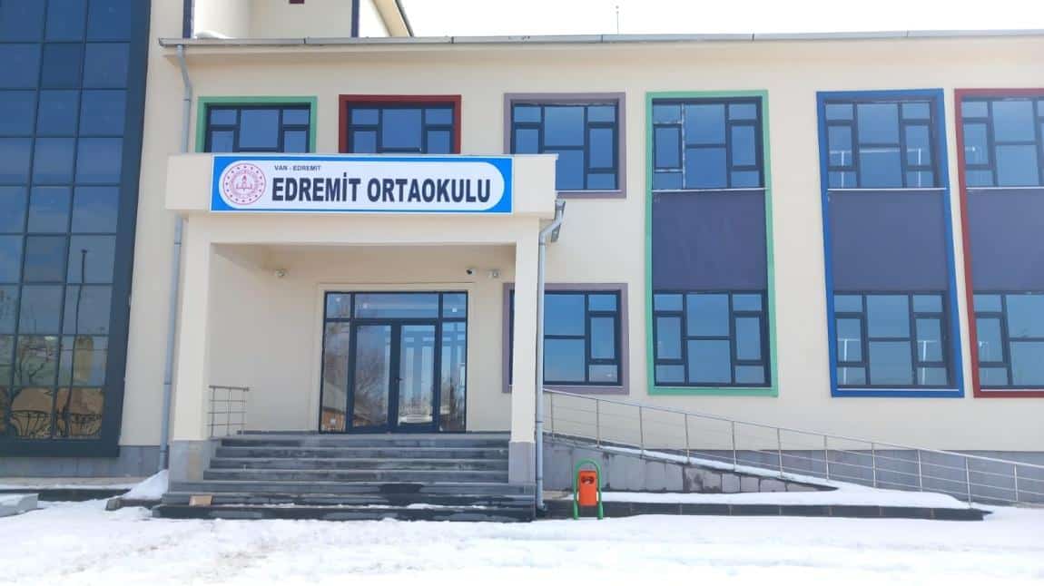 Edremit Ortaokulu VAN EDREMİT