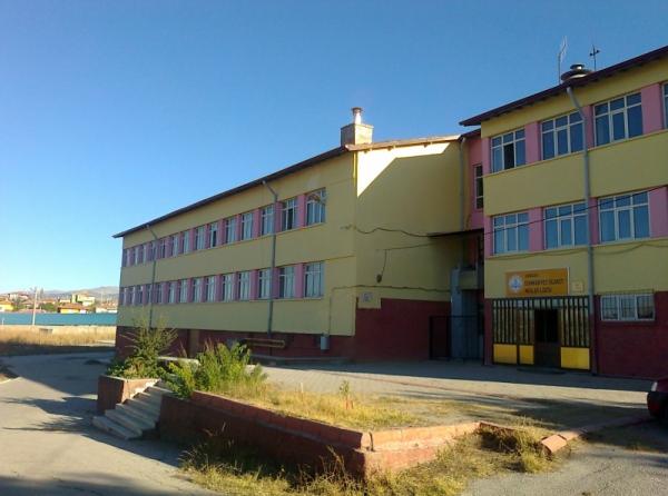 Cumhuriyet Ticaret Mesleki ve Teknik Anadolu Lisesi KIRIKKALE MERKEZ