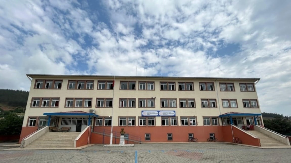 Beyoğlu Şehit Abuzer Doğan İlkokulu KAHRAMANMARAŞ TÜRKOĞLU