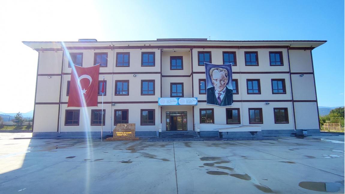 Araç Şehit Ünsal Aksoy Borsa İstanbul Yatılı Bölge Ortaokulu KASTAMONU ARAÇ