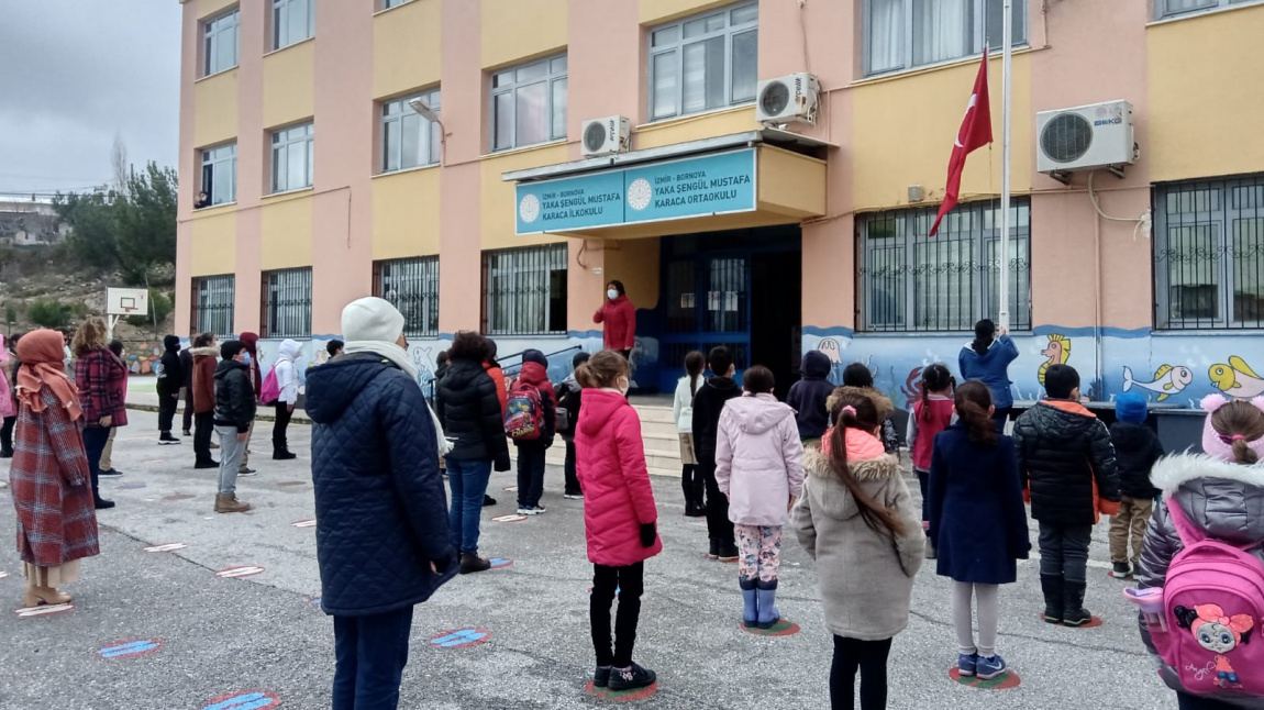 Yaka Şengül Mustafa Karaca Ortaokulu İZMİR BORNOVA