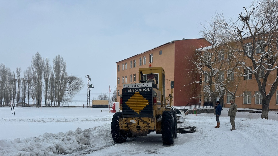 Aktepe Yatılı Bölge Ortaokulu AĞRI PATNOS