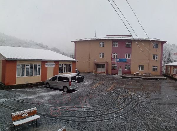 Bozat Yatılı Bölge Ortaokulu GİRESUN PİRAZİZ