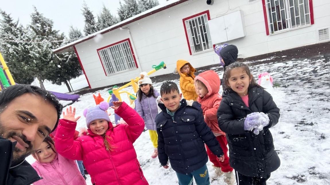 Suluova 65 Bin Dev Öğrenci Sevgi Anaokulu AMASYA SULUOVA