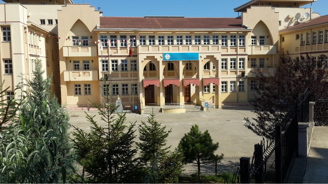 Bahçecik İmam Hatip Ortaokulu TRABZON ORTAHİSAR