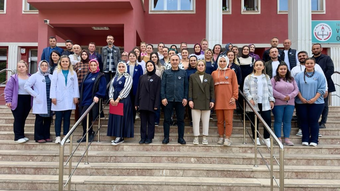 Vilayetler Birliği Özel Eğitim Uygulama Okulu III. Kademe TRABZON YOMRA