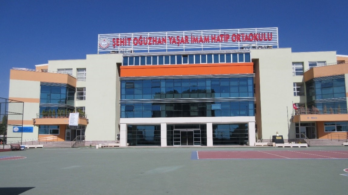 Şehit Oğuzhan Yaşar İmam Hatip Ortaokulu ANKARA YENİMAHALLE