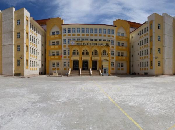 Edremit Kız Mesleki ve Teknik Anadolu Lisesi VAN EDREMİT