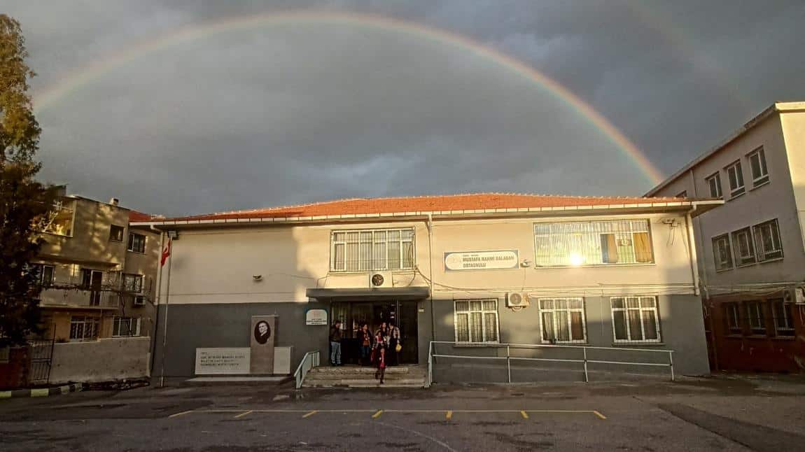 Mustafa Rahmi Balaban Ortaokulu İZMİR KONAK